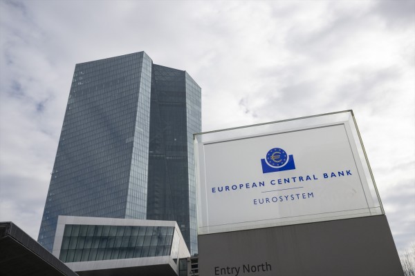 Los bancos prevén que sus beneficios por las subidas de tipos se reduzcan en seis meses
