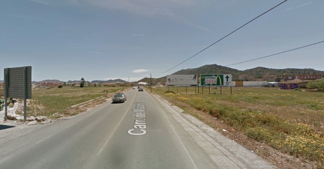 MC pide que arreglen e iluminen la vía entre San José Obrero hasta la rotonda de Sebastián Feringán por la inseguridad de los peatones