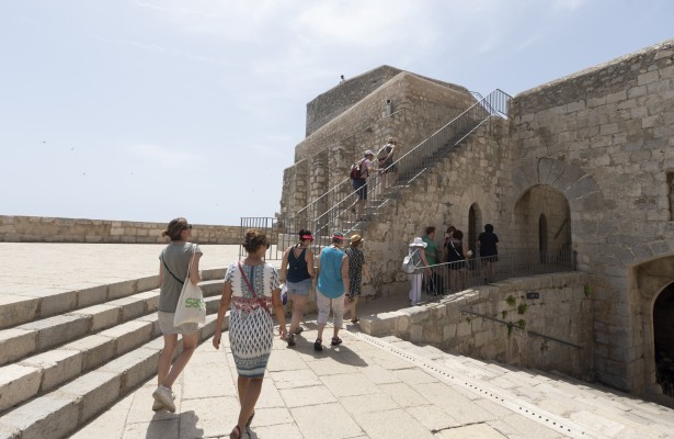 La Diputación cierra el Castillo de Peñíscola para mejorar su acceso y acabar el Plan de Dinamización