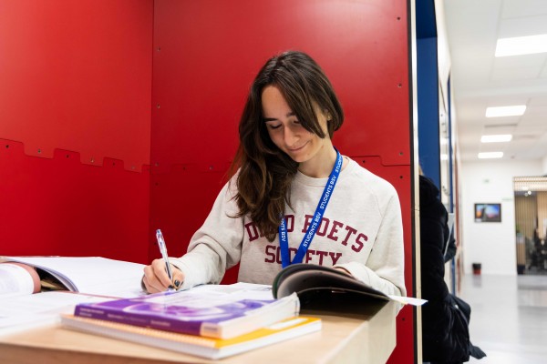 Currículo británico: una educación holística y una perspectiva global