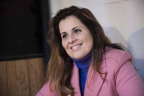 Sembra Llibres publica la versió en valencià del debut d'Esther López Barceló