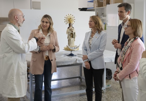 Barrachina y Carrasco ponen en valor la reparación de la imagen de la Mare de Déu de Lledó