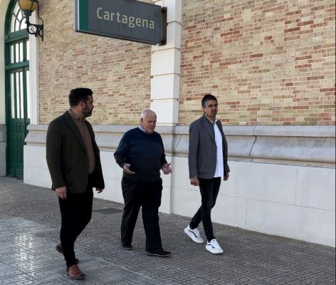 MC llama a una gran movilización en junio en Cartagena contra el aislamiento ferroviario