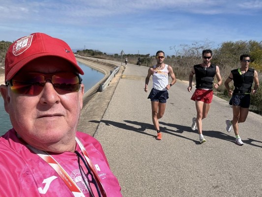 López Nicolás e Iván López preparan el Mundial de marcha en Torrevieja junto a Carrillo