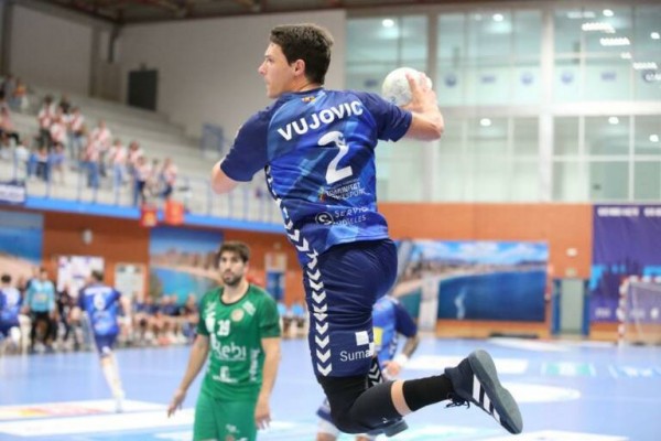 Vujovic no seguirá en el TM Benidorm la próxima temporada 