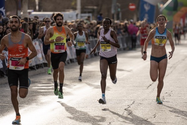 Kiprun se une al 10K Valencia Ibercaja: una alianza de campeones