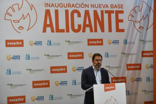 EasyJet abre su base en El Altet: tres aviones, 22 rutas y 100 nuevos empleos