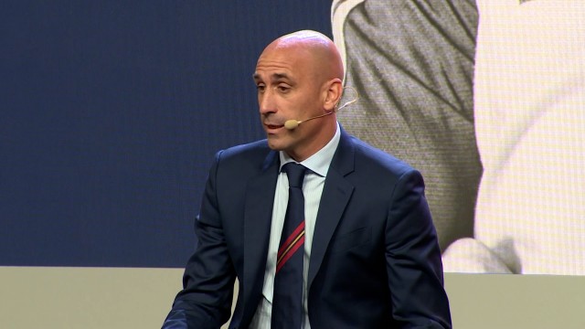 Agentes de la UCO de la Guardia Civil registran el alojamiento de Luis Rubiales en República Dominicana