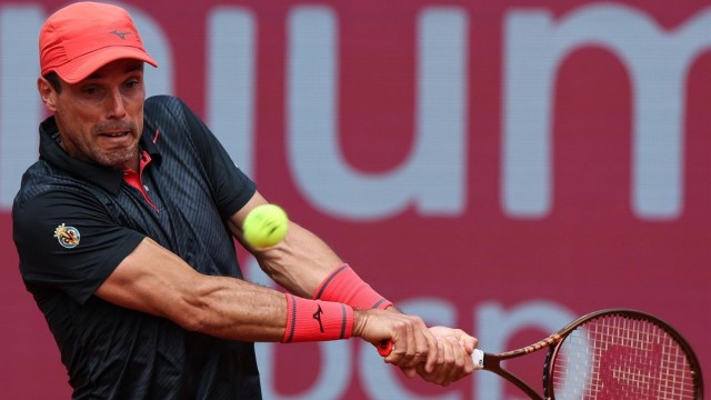 Roberto Bautista derrota al serbio Kecmanovic en Estoril y Davidovich renuncia
