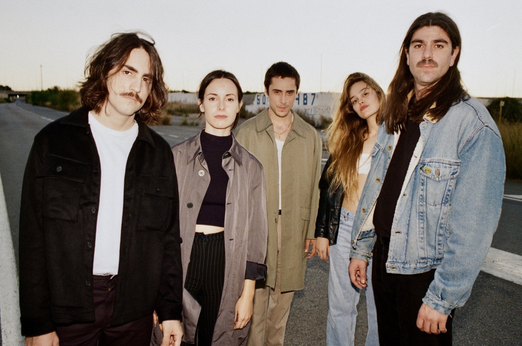 Los valencianos Gazella te hipnotizarán en el Deleste con su mezcla de kraut y noise
