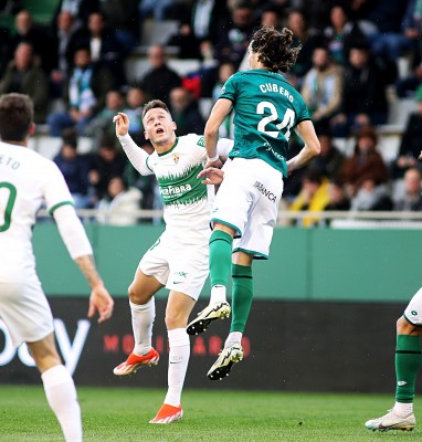 El Elche enlaza dos derrotas consecutivas por tercera vez esta temporada
