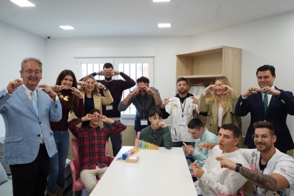 Más de 700 personas con autismo reciben atención especializada a través de la CARM