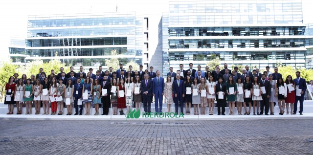 Cinco valencianos, becados por Iberdrola para Masters relacionados con la energía y el medio ambiente