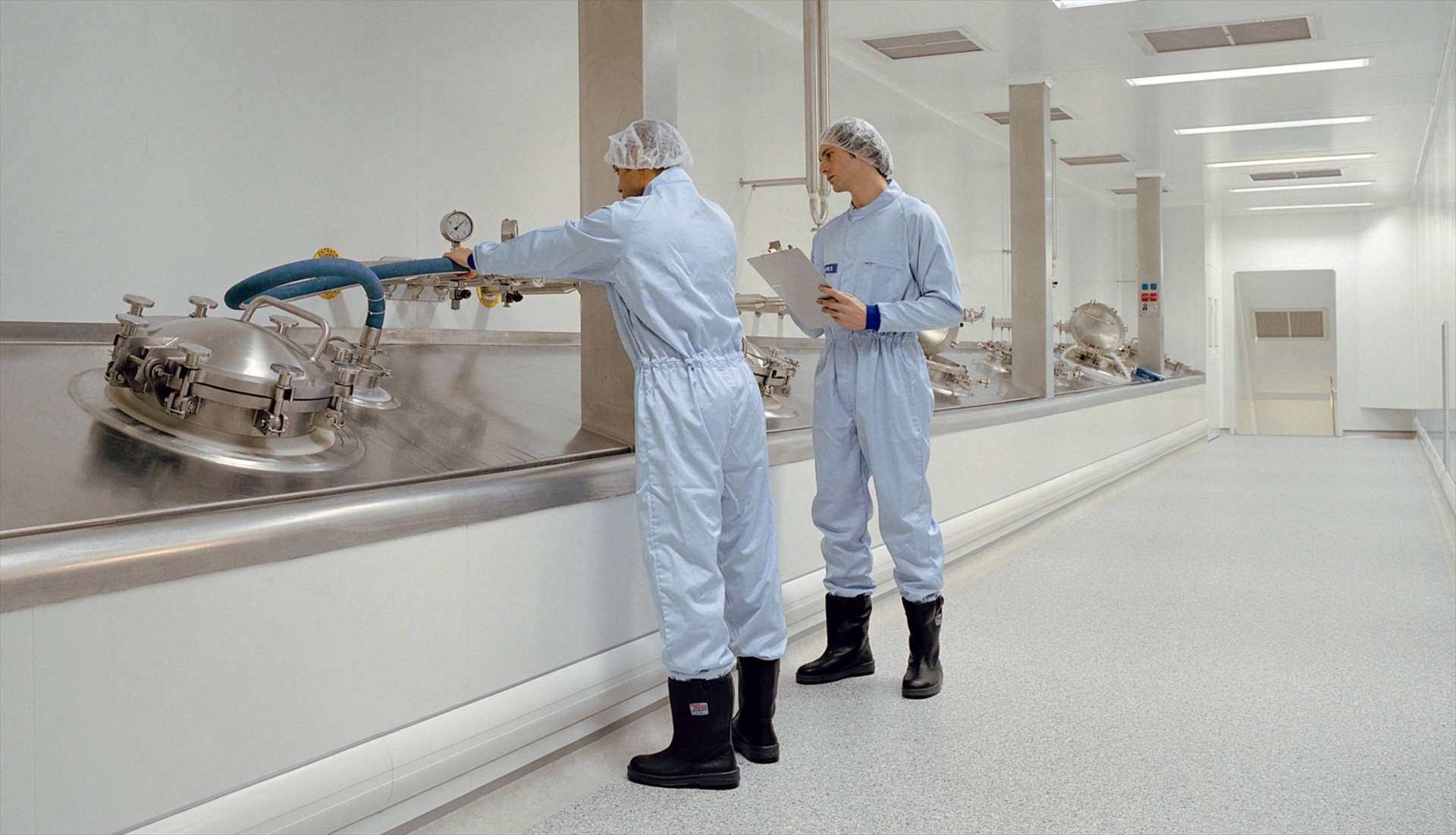 Nacho Abia afronta desde este lunes la crisis de Grifols como CEO con la familia fuera de cargos