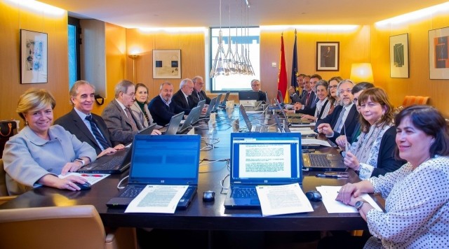 PSOE y PP incumplen la Ley Electoral al no renovar la JEC, que acometerá 4 elecciones en funciones
