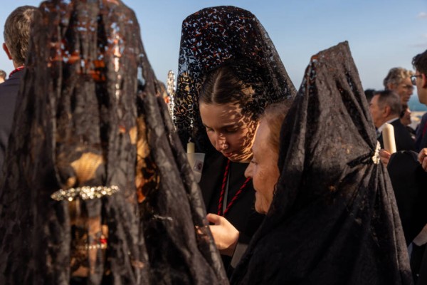 Alicante entre tradición y modernidad