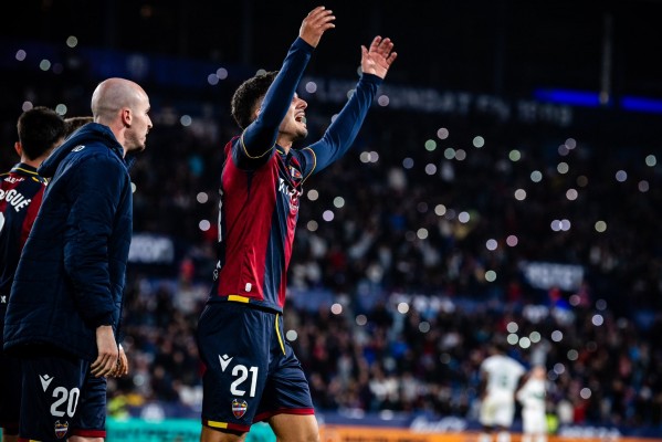 Rober Ibáñez y Algobia, titulares en Pucela