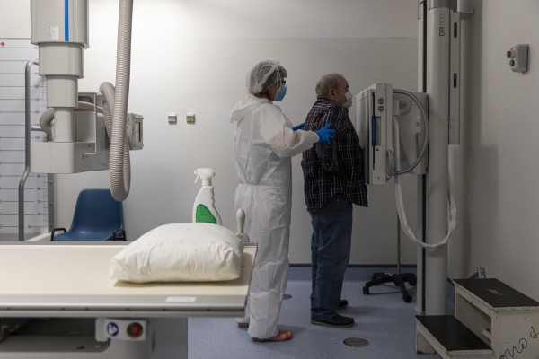 UGT destaca la retirada de Sanidad de la propuesta de 'plazas a medida' tras las quejas