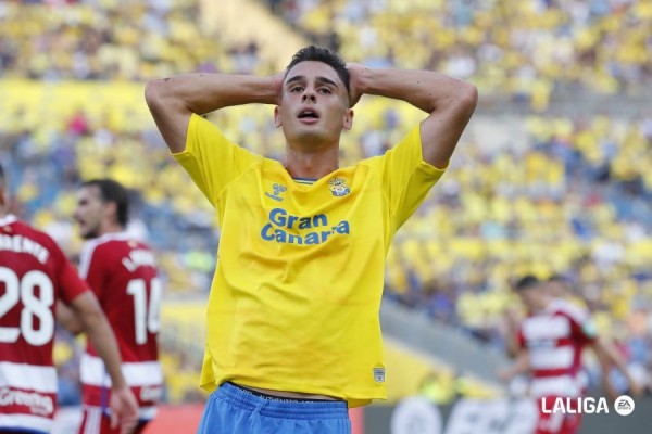 Sergi Cardona asegura que no ha recibido oferta de renovación de la UD Las Palmas
