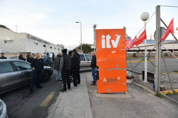 Las ITV mantienen la huelga de este jueves y decidirán en asambleas si aplazan las demás