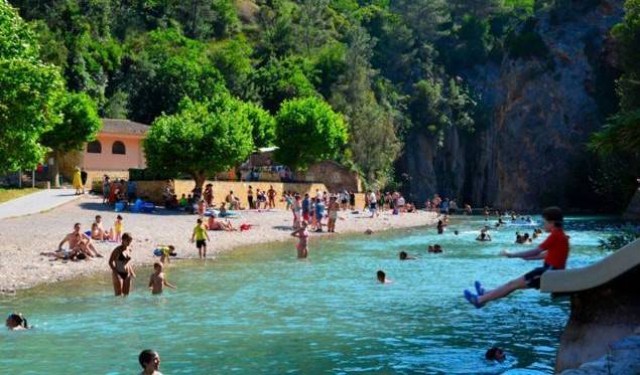 Montanejos, un caso excepcional en Castellón: tiene más camas turísticas que población 
