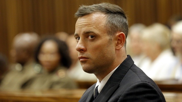 Oscar Pistorius, condenado a seis años de prisión por el asesinato de su novia