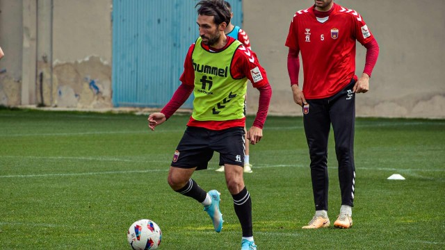 El Eldense prepara su salida a Éibar después de tres derrotas seguidas a domicilio