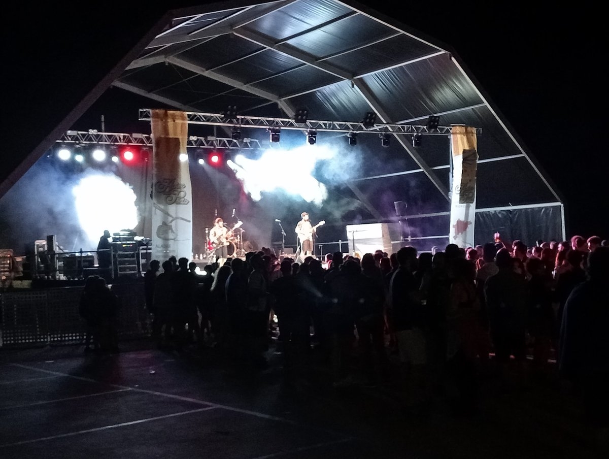 Vaire, Garrama, Aina Palmer i Kol·lectiu Estafa han inaugurat l'Aplec dels Ports a Morella