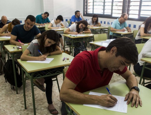 Interinos a examen

