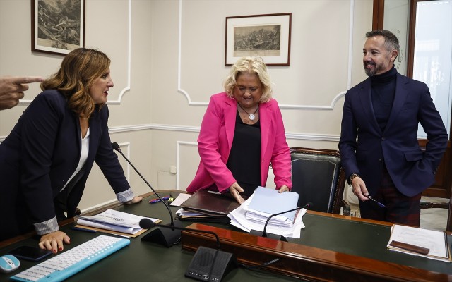 València dedica un millón a necesidades adicionales derivadas del incendio de Campanar