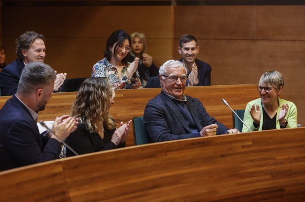 Ribó deja el Ayuntamiento de València tras trece años como edil y ocho como alcalde
