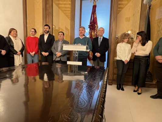 Orihuela adjudica a Oriol Telecom la recepción del Caballero Cubierto por 23.000 euros 