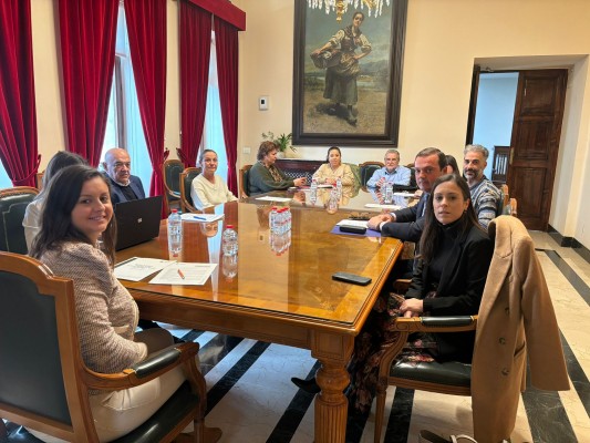 El Patronato de Turismo aprueba 98.000 euros en subvenciones para varias asociaciones de Castelló 