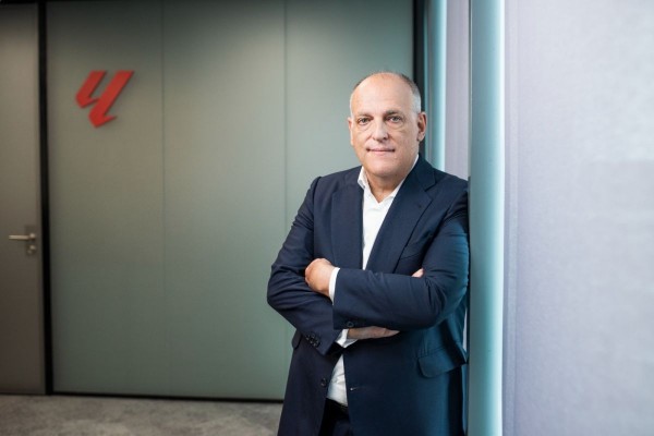 Tebas: 