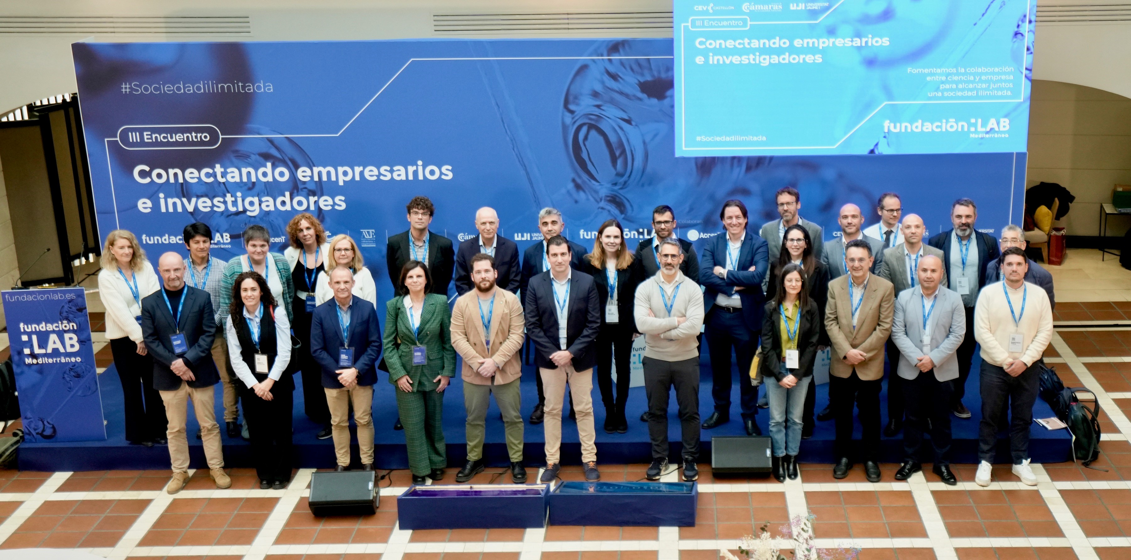 Empresarios e investigadores piden establecer esquemas colaborativos estables y sincronizados
