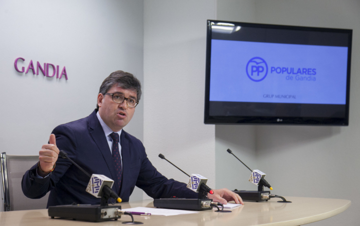 El Partido Popular enmienda los presupuestos de Gandia por “su enchufismo”  