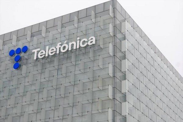 El Gobierno adquiere un 3% de Telefónica a través de la SEPI
