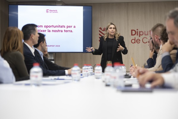 Barrachina pide una reunión con Teresa Ribera y exige al Gobierno 