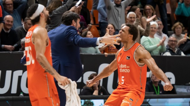 El Valencia pone a prueba su defensa ante el Maccabi, el más anotador de la Euroliga