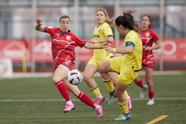 El Villarreal Femenino no logra pasar del empate frente al Levante Las Planas 