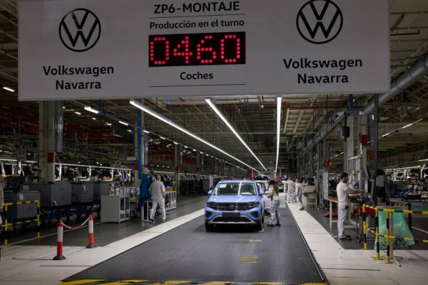 Un renovado T-Cross llega al mercado para reforzar el éxito de los Volkswagen 'made in Spain'

