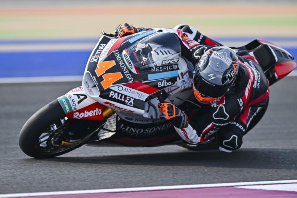 Canet logra su primera victoria en Moto2 con Aldeguer remontando hasta el cuarto puesto