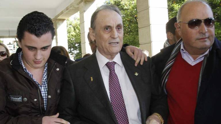 Fallece con 79 años Manuel Ruiz de Lopera, expresidente del Real Betis