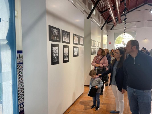 Castelló celebra los 100 años de la coronación de la Lledonera con una exposición en el Grau