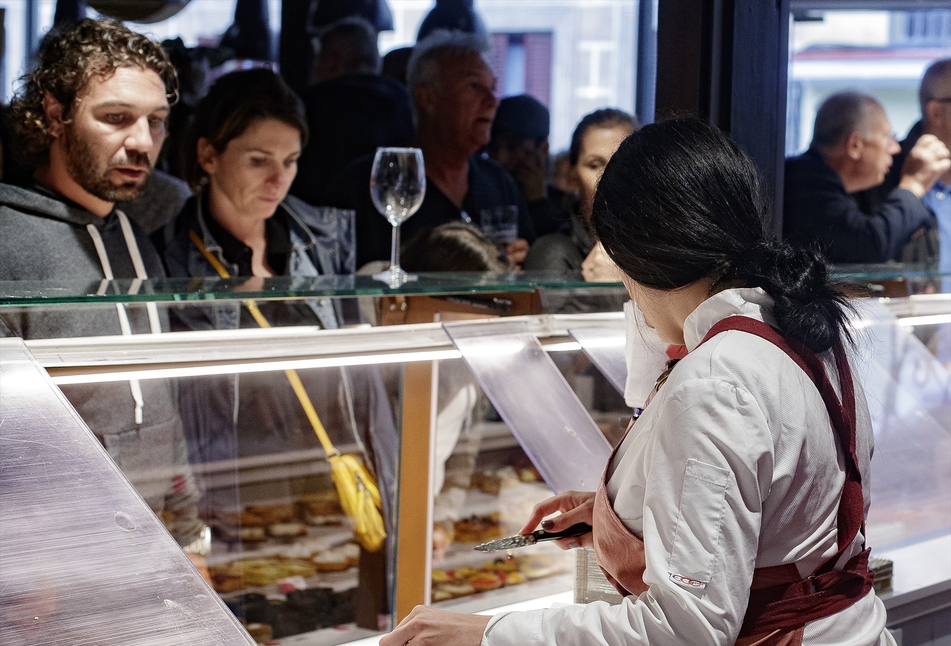 Más contratos y dificultad para cubrir puestos: el empleo ante una Semana Santa récord