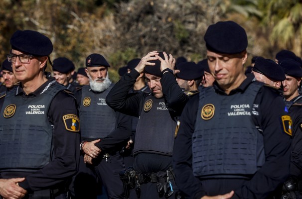 La unidad de apoyo de la Policía Local de València realizó 21.300 servicios en Fallas