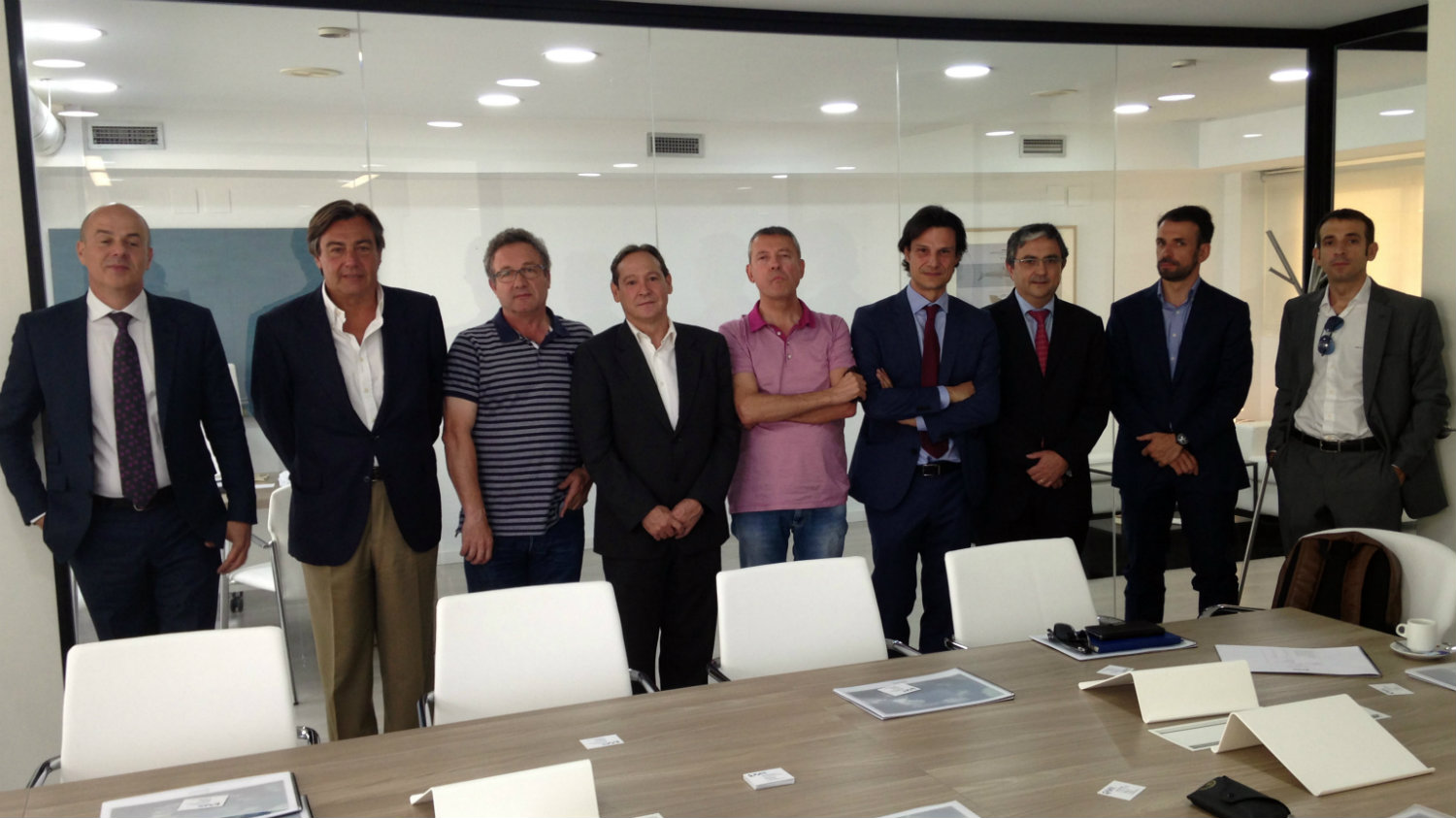 Asistentes al desayuno detrabajo de KAU Markets EAFI. Foto: VP - 