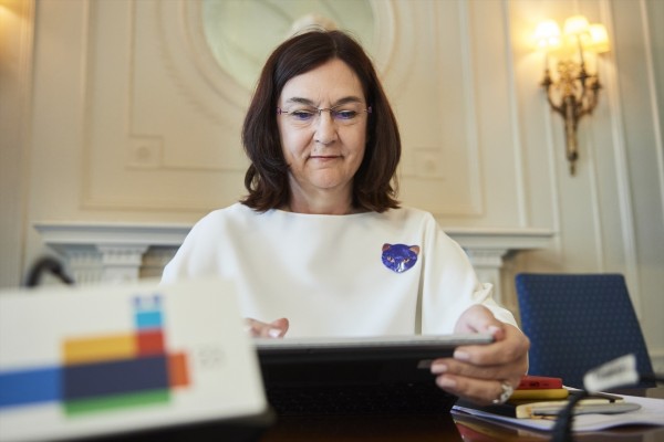 La CNMC da el visto bueno a la recuperación de la CNE, aunque con recomendaciones