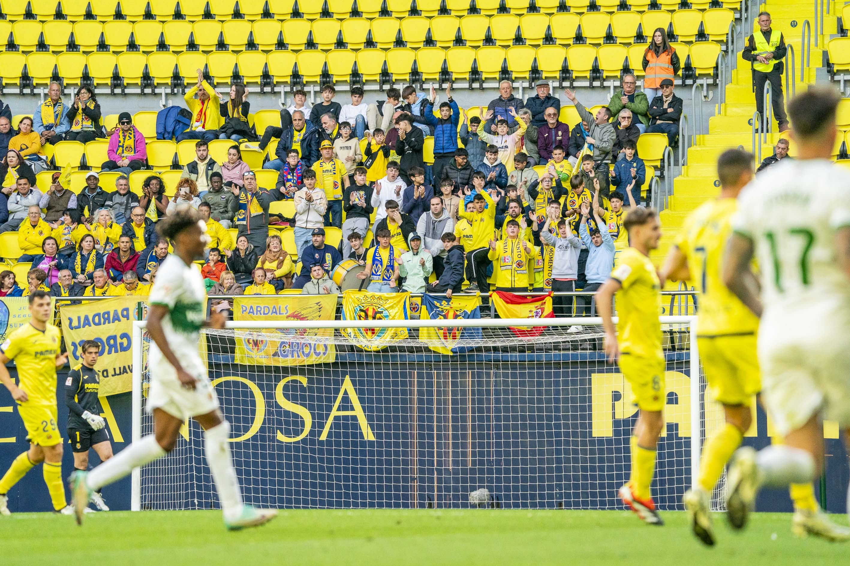 La urgencia del Villarreal B se cruza con la defensa del liderato del Leganés
