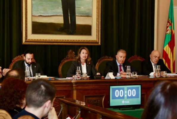 Castelló analizará la ley de Concordia para valorar si permite recuperar algunas calles franquistas